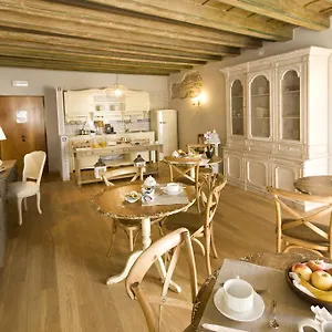 https://residenza-cuordiverona.hotelinveneto.com