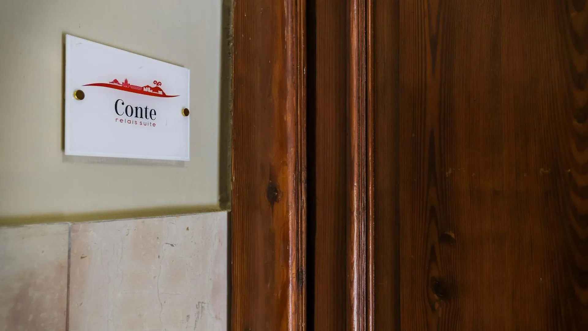 Affittacamere Conte Relais Suite Napoli
